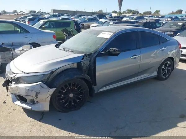 19XFC1F98GE203070 2016 HONDA CIVIC - Image 2