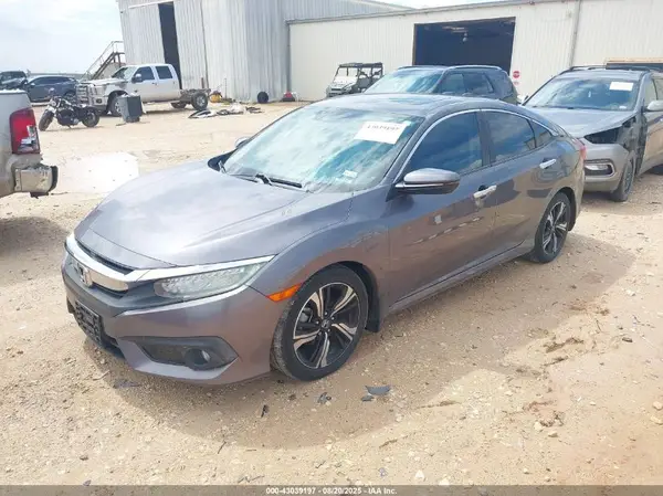 19XFC1F98HE013157 2017 HONDA CIVIC - Image 2