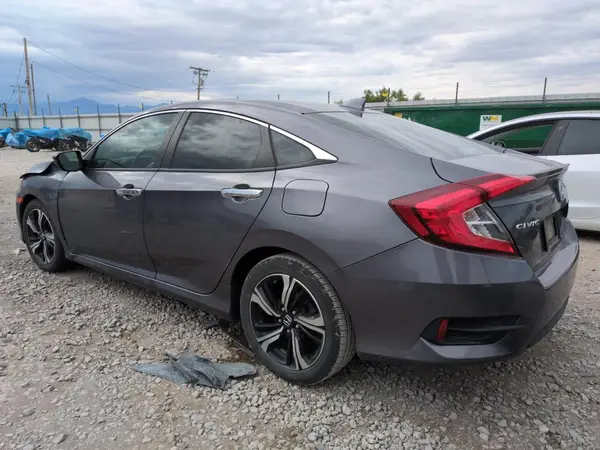 19XFC1F98HE021971 2017 HONDA CIVIC - Image 2