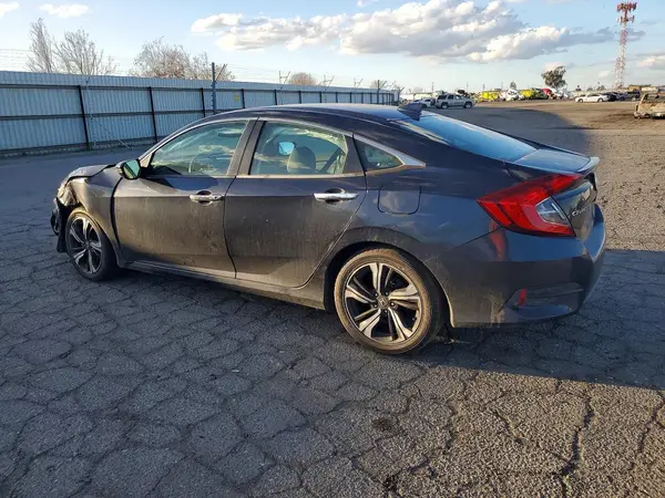 19XFC1F98HE204674 2017 HONDA CIVIC - Image 2