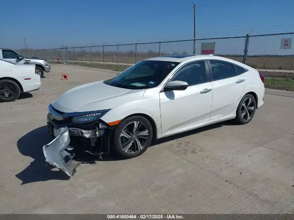 19XFC1F99HE030484 2017 HONDA CIVIC - Image 2