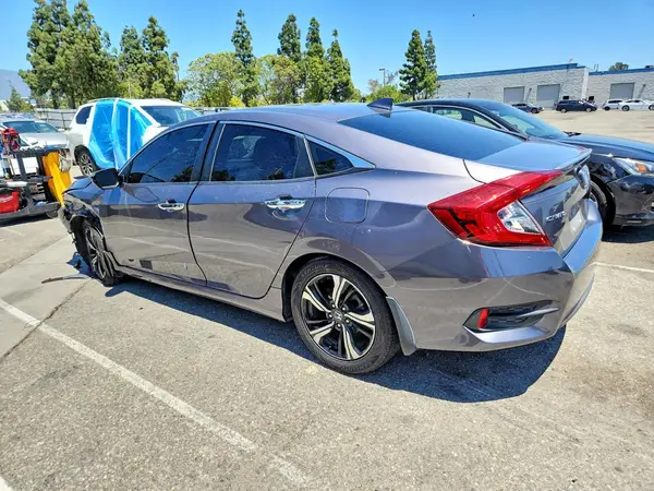 19XFC1F99HE212704 2017 HONDA CIVIC - Image 2