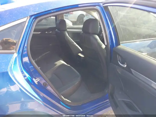 19XFC1F9XGE023378 2016 HONDA CIVIC - Image 8