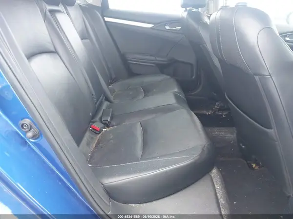 19XFC1F9XGE026118 2016 HONDA CIVIC - Image 8