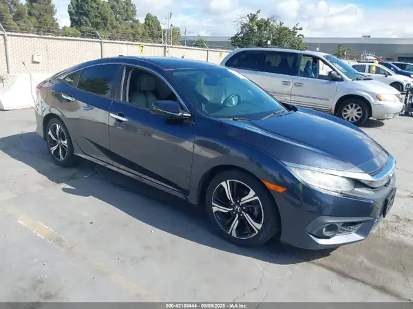19XFC1F9XGE201080 2016 HONDA CIVIC - Image 1