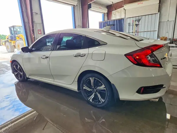 19XFC1F9XHE014049 2017 HONDA CIVIC - Image 2