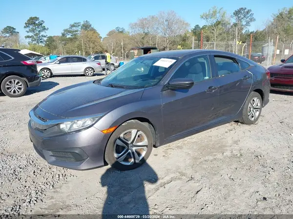19XFC2E50JE019352 2018 HONDA CIVIC - Image 2