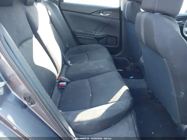 19XFC2E50JE019352 2018 HONDA CIVIC - Image 8