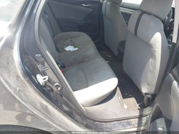 19XFC2E51HE021332 2017 HONDA CIVIC - Image 8