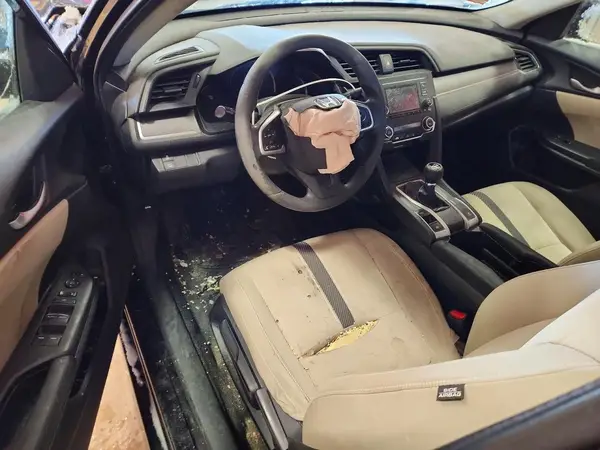 19XFC2E52GE007924 2016 HONDA CIVIC - Image 8