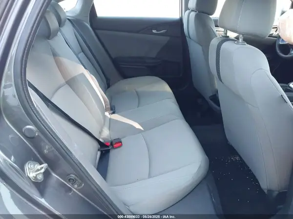 19XFC2E52GE070473 2016 HONDA CIVIC - Image 8