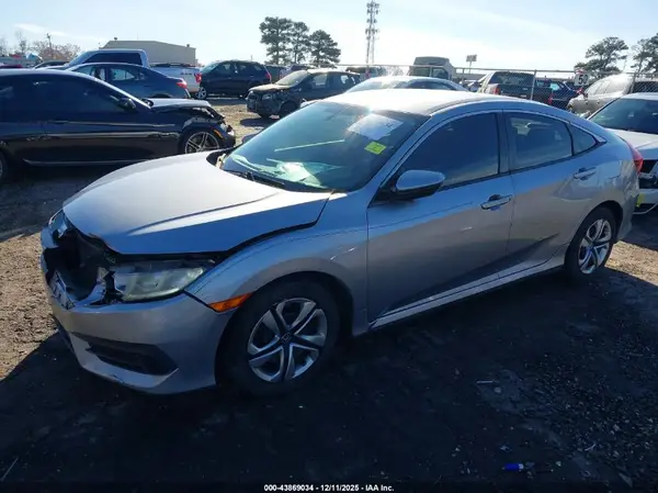 19XFC2E52HE066277 2017 HONDA CIVIC - Image 2