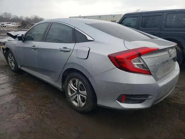 19XFC2E52JE004688 2018 HONDA CIVIC - Image 2
