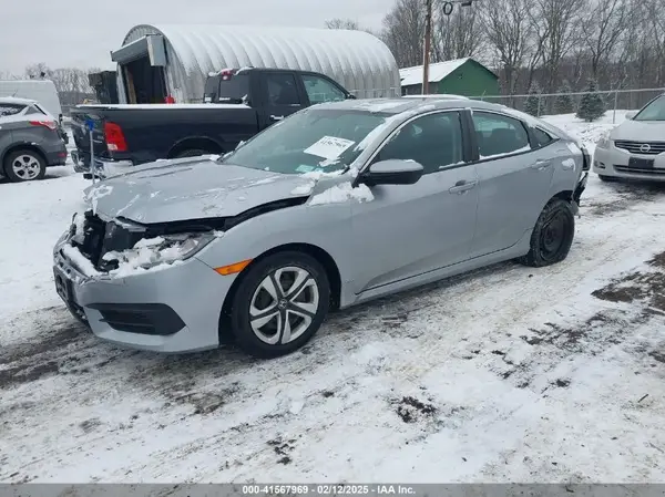 19XFC2E52JE026061 2018 HONDA CIVIC - Image 2