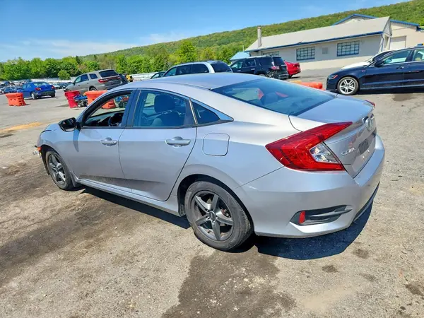 19XFC2E52JE032877 2018 HONDA CIVIC - Image 2