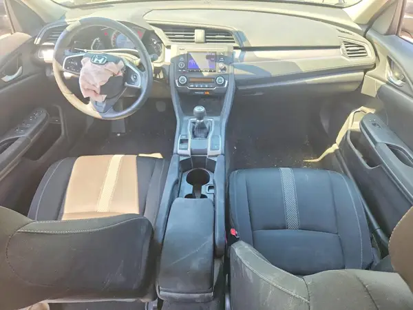 19XFC2E52JE032877 2018 HONDA CIVIC - Image 8