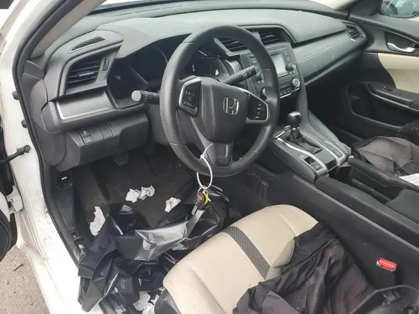 19XFC2E52JE037867 2018 HONDA CIVIC - Image 8