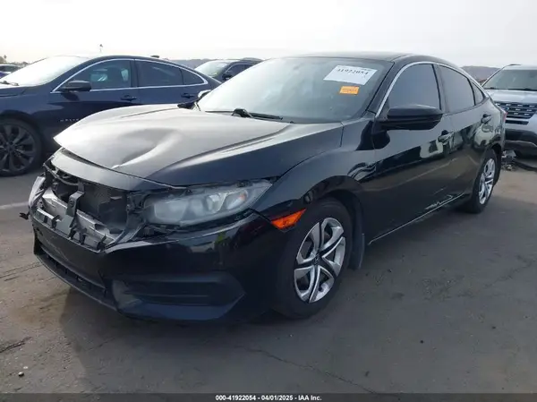 19XFC2E53GE030757 2016 HONDA CIVIC - Image 2