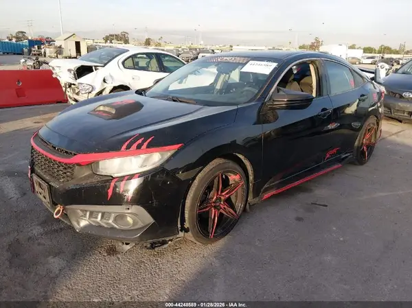 19XFC2E53HE000157 2017 HONDA CIVIC - Image 2