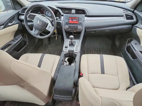 19XFC2E55HE045925 2017 HONDA CIVIC - Image 8