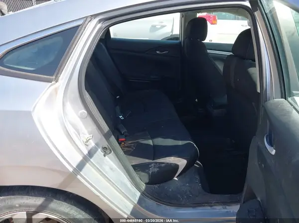 19XFC2E55HE068671 2017 HONDA CIVIC - Image 8