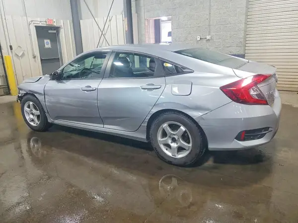 19XFC2E55JE011859 2018 HONDA CIVIC - Image 2