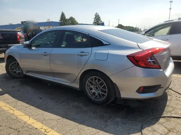 19XFC2E55JE012686 2018 HONDA CIVIC - Image 2