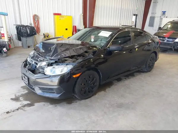19XFC2E56HE072955 2017 HONDA CIVIC - Image 2