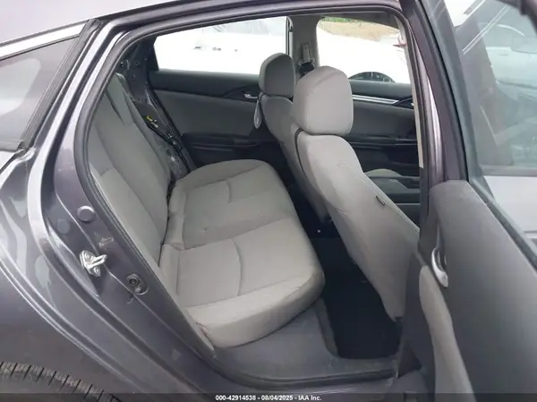 19XFC2E56JE037774 2018 HONDA CIVIC - Image 8