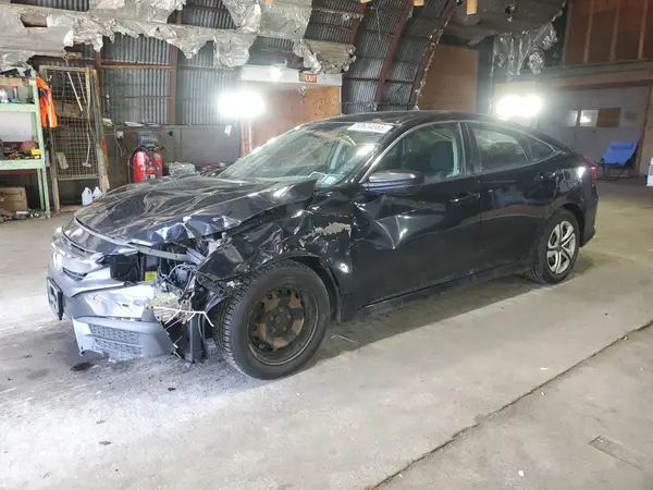 19XFC2E57JE028288 2018 HONDA CIVIC - Image 1