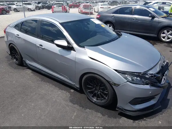 19XFC2E58HE000414 2017 HONDA CIVIC - Image 1