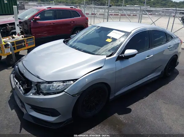 19XFC2E58HE000414 2017 HONDA CIVIC - Image 2