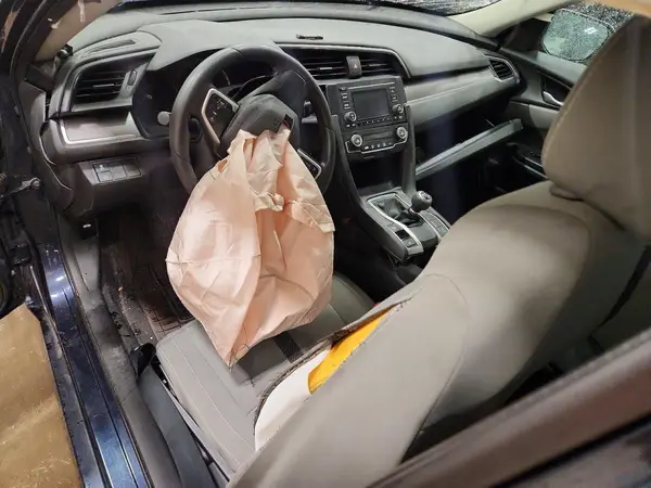 19XFC2E58JE034942 2018 HONDA CIVIC - Image 8
