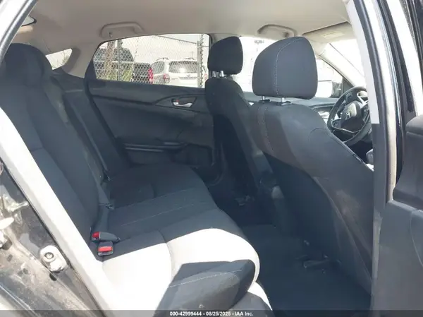 19XFC2E59HE073999 2017 HONDA CIVIC - Image 8