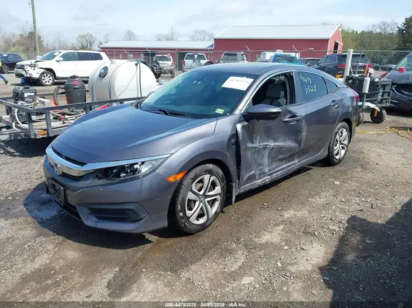 19XFC2E59JE017261 2018 HONDA CIVIC - Image 2