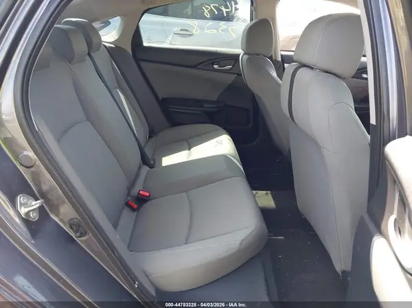 19XFC2E59JE017261 2018 HONDA CIVIC - Image 8
