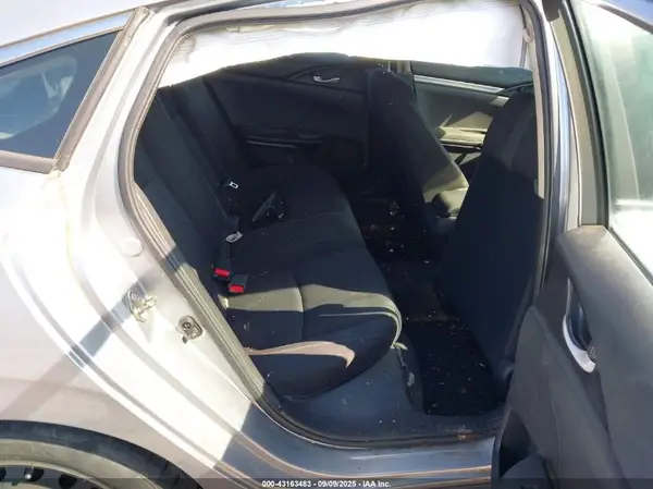 19XFC2E5XGE007766 2016 HONDA CIVIC - Image 8