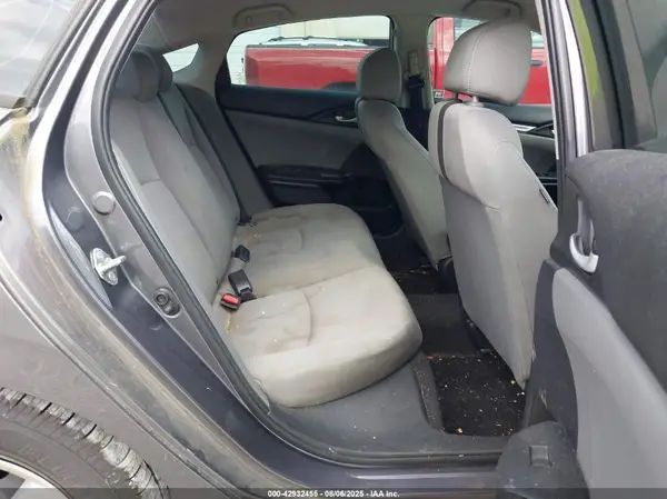19XFC2E5XHE017778 2017 HONDA CIVIC - Image 8