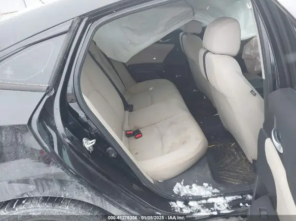 19XFC2E5XJE000565 2018 HONDA CIVIC - Image 8