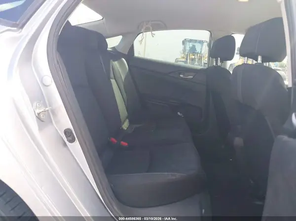 19XFC2E69KE004102 2019 HONDA CIVIC - Image 8