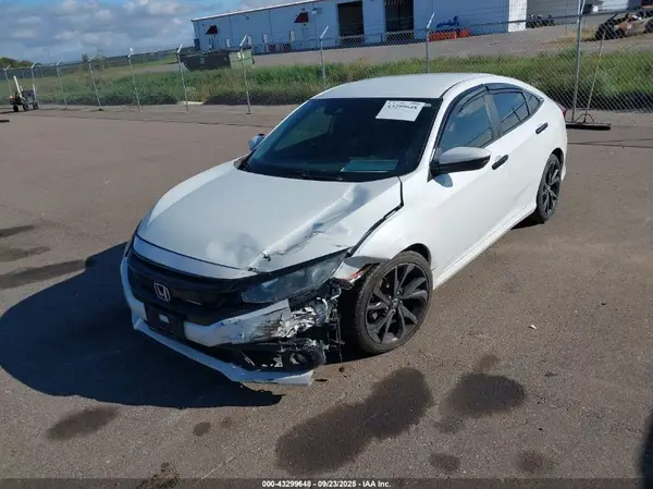 19XFC2E82KE021499 2019 HONDA CIVIC - Image 2
