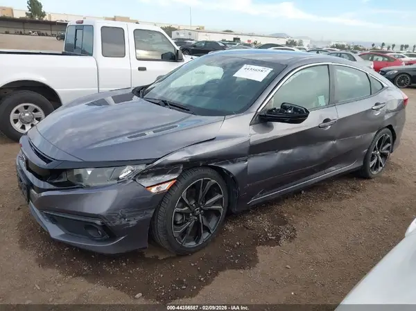 19XFC2E83LE000856 2020 HONDA CIVIC - Image 2