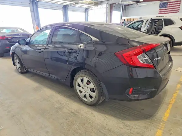 19XFC2F50GE007564 2016 HONDA CIVIC - Image 2