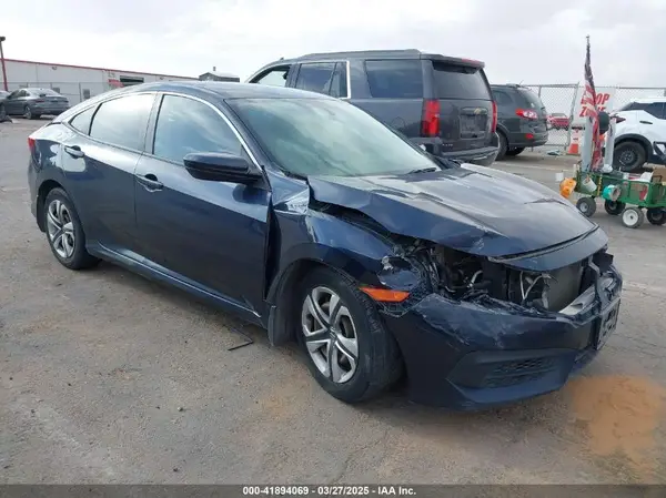 19XFC2F50GE011386 2016 HONDA CIVIC - Image 1