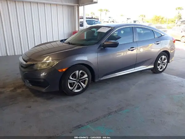 19XFC2F50GE011629 2016 HONDA CIVIC - Image 2