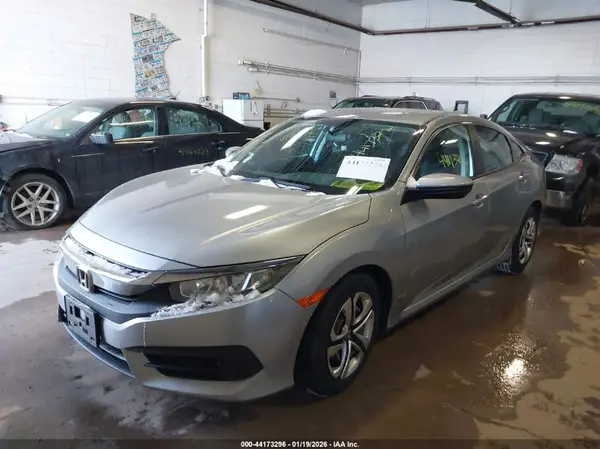 19XFC2F50GE020332 2016 HONDA CIVIC - Image 2
