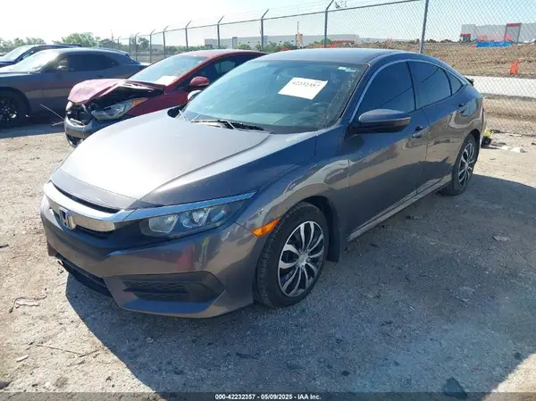 19XFC2F50GE040998 2016 HONDA CIVIC - Image 2