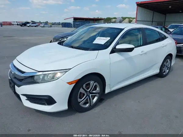 19XFC2F50GE047448 2016 HONDA CIVIC - Image 2