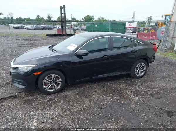 19XFC2F50GE052519 2016 HONDA CIVIC - Image 2