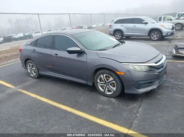 19XFC2F50GE066162 2016 HONDA CIVIC - Image 1
